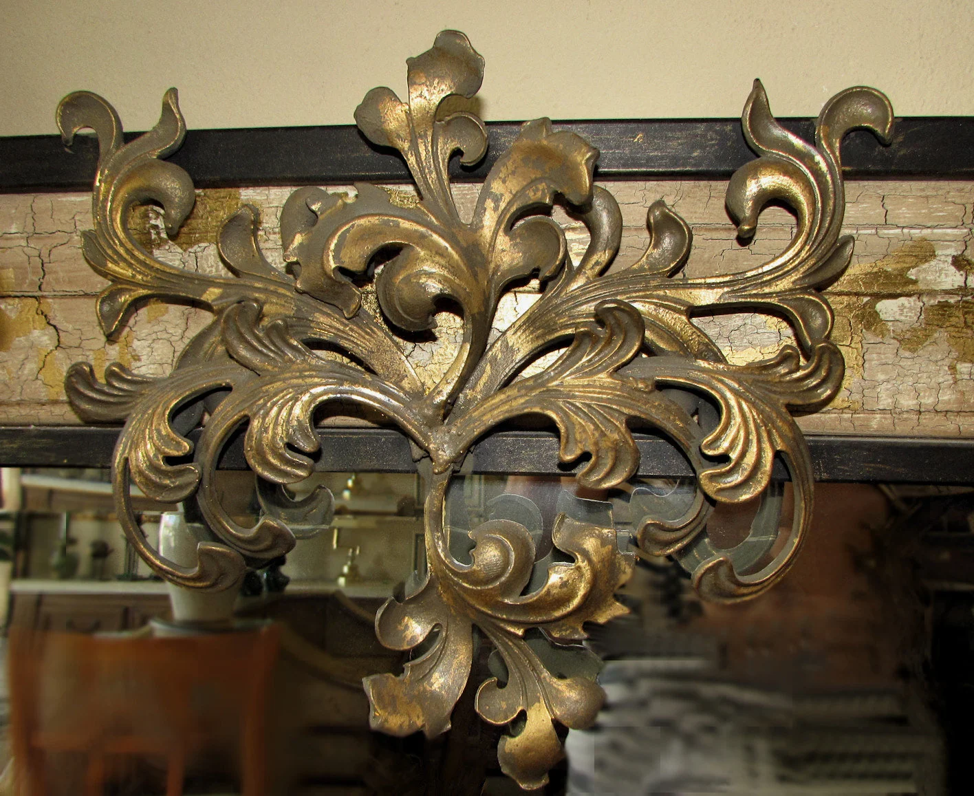 JOHN RICHARD 高級額縁 西洋アート ヴィンテージ インテリア Encore Furniture Gallery-Vintage John Richard Mirror With